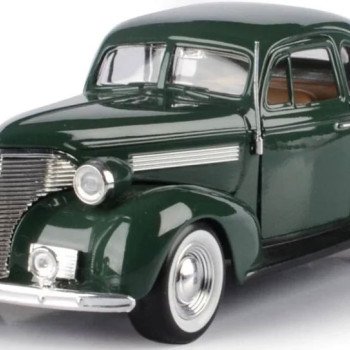 Motormax 1:24 1939 Chevrolet Coupe