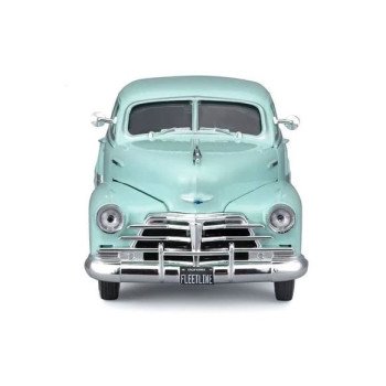 1/25 1948 Chevrolet Fleetline Aerosedan Açık Yeşil
