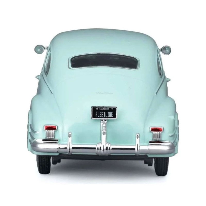 1/25 1948 Chevrolet Fleetline Aerosedan Açık Yeşil