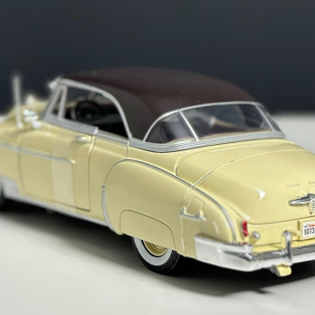 Motormax 1:24 1950 Chevy Bel Air